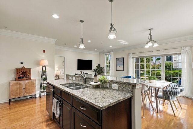 2102 Simeon Howard Way 2102, Westborough, MA 01581