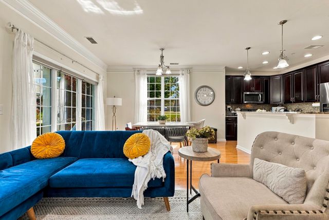 2102 Simeon Howard Way 2102, Westborough, MA 01581