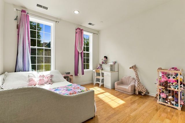2102 Simeon Howard Way 2102, Westborough, MA 01581