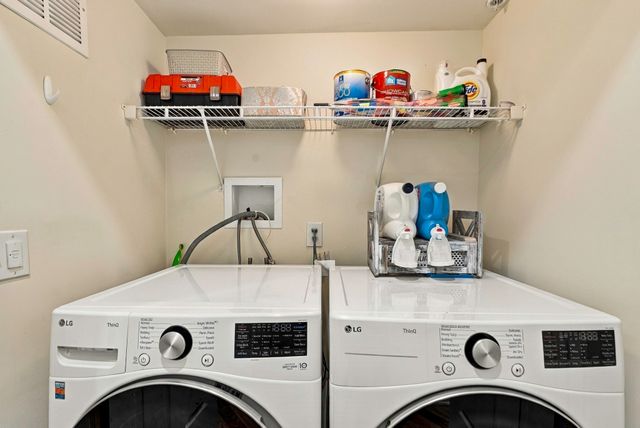 2102 Simeon Howard Way 2102, Westborough, MA 01581