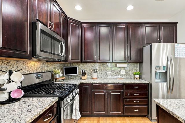 2102 Simeon Howard Way 2102, Westborough, MA 01581
