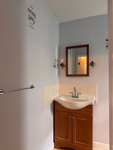 50 Malden St 2, Malden, MA 02148