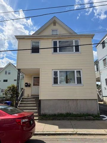 50 Malden St 2, Malden, MA 02148