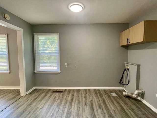 732 W Stone Street, Independence, MO 64050