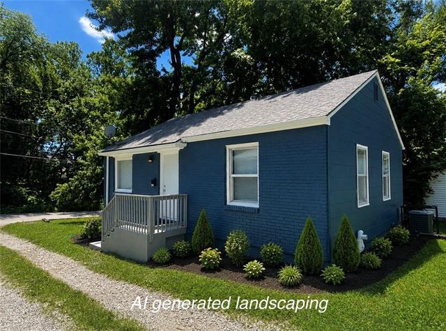 732 W Stone Street, Independence, MO 64050