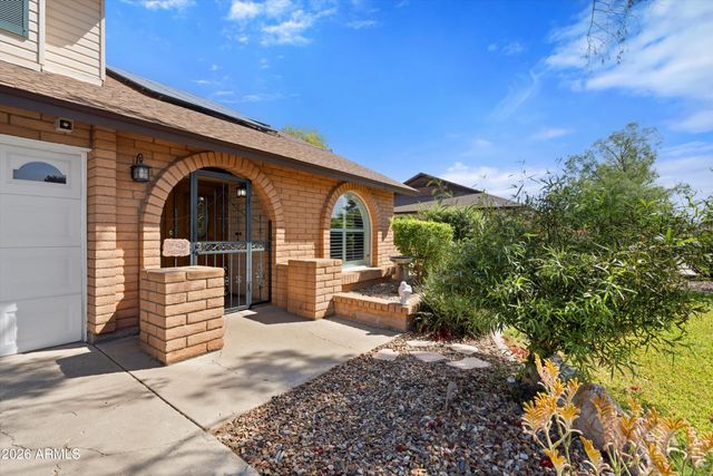 4422 W WAGONER Road, Glendale, AZ 85308