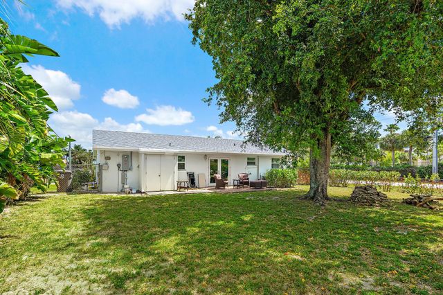 12015 Colony Avenue, Palm Beach Gardens, FL 33410