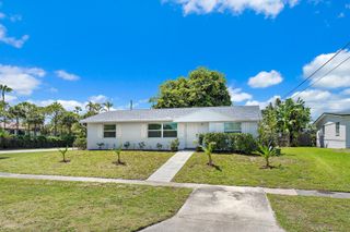 12015 Colony Avenue, Palm Beach Gardens, FL 33410