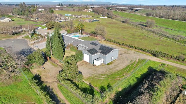 7307 N Roberta Way, Marysville, CA 95901