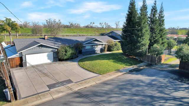 7307 N Roberta Way, Marysville, CA 95901