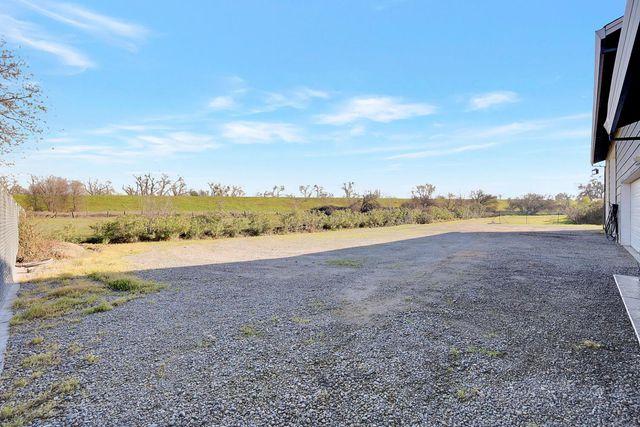 7307 N Roberta Way, Marysville, CA 95901