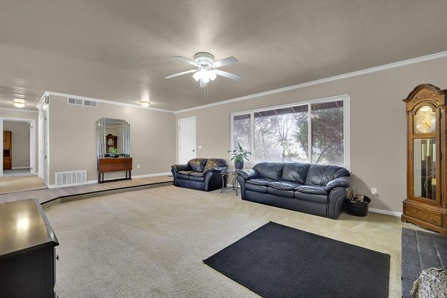 7307 N Roberta Way, Marysville, CA 95901