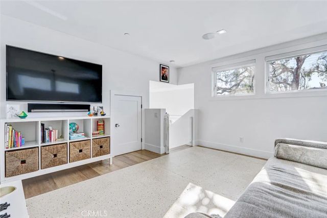 1819 11th, Manhattan Beach, CA 90266