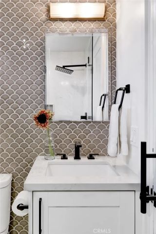 1819 11th, Manhattan Beach, CA 90266