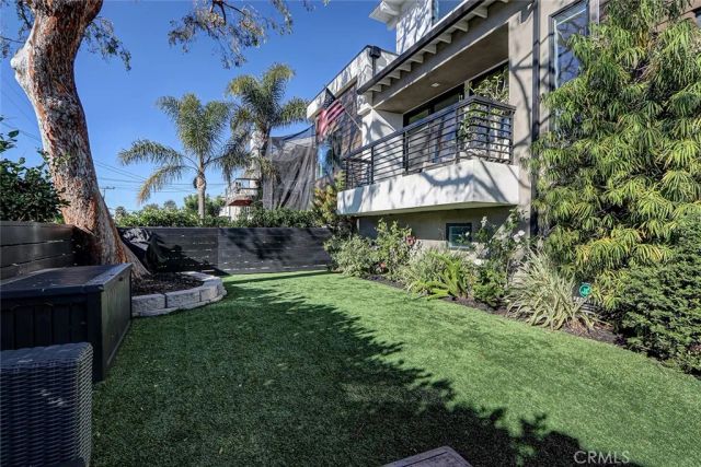 1819 11th, Manhattan Beach, CA 90266