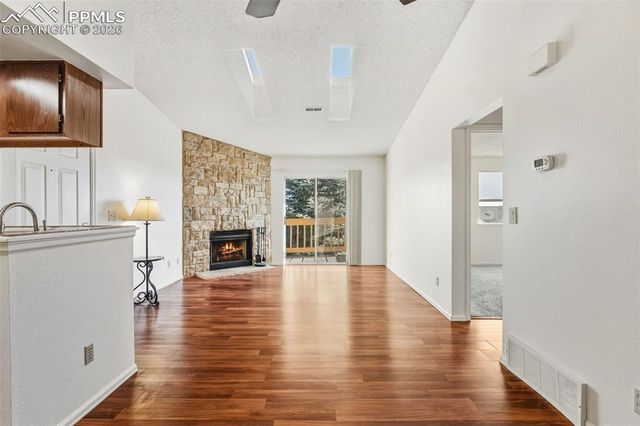 918 Tenderfoot Hill Road 202, Colorado Springs, CO 80906