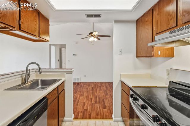 918 Tenderfoot Hill Road 202, Colorado Springs, CO 80906