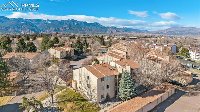918 Tenderfoot Hill Road 202, Colorado Springs, CO 80906