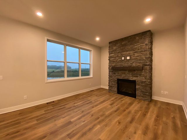 2036 Tamarack Road, Carver, MN 55315