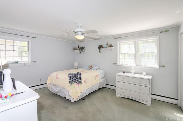 26 Daniel Drive, Glen Cove, NY 11542
