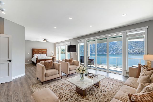 665 Manson Boulevard, Manson, WA 98831