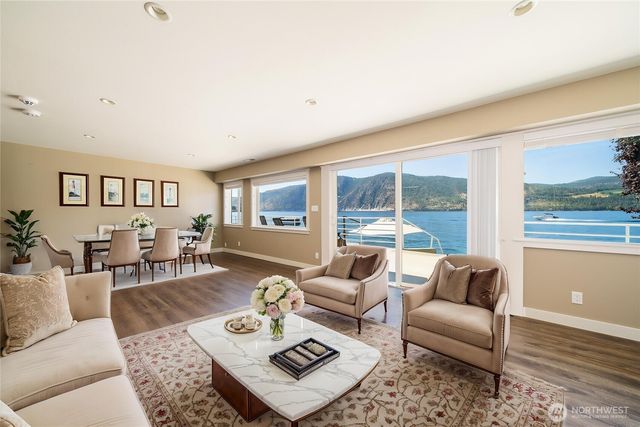 665 Manson Boulevard, Manson, WA 98831