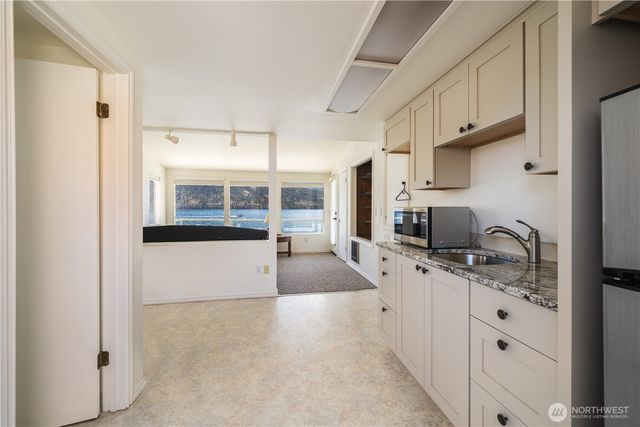 665 Manson Boulevard, Manson, WA 98831