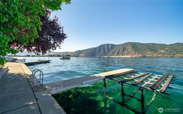 665 Manson Boulevard, Manson, WA 98831