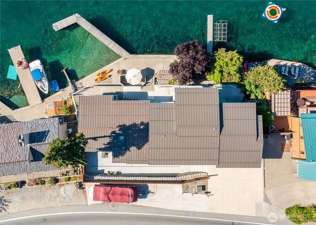 665 Manson Boulevard, Manson, WA 98831