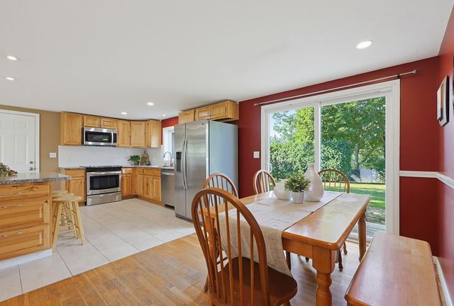 12 Olive Avenue, Salem, NH 03079