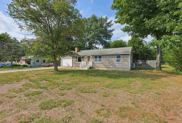12 Olive Avenue, Salem, NH 03079