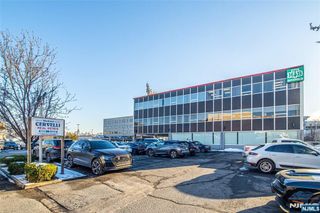 1 Marine Road 207, North Bergen, NJ 07047