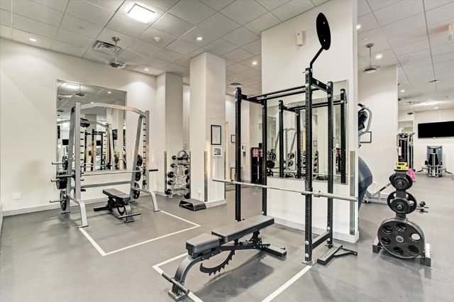 3333 Allen Parkway 701, Houston, TX 77019