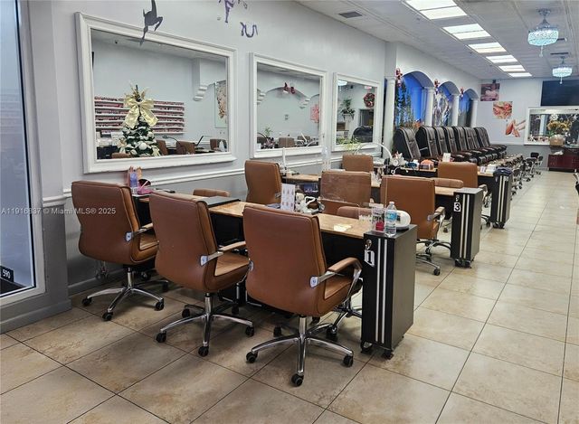 1455 NW 107, Doral, FL 33172