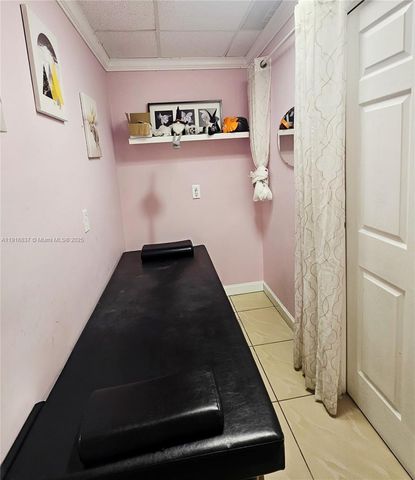 1455 NW 107, Doral, FL 33172