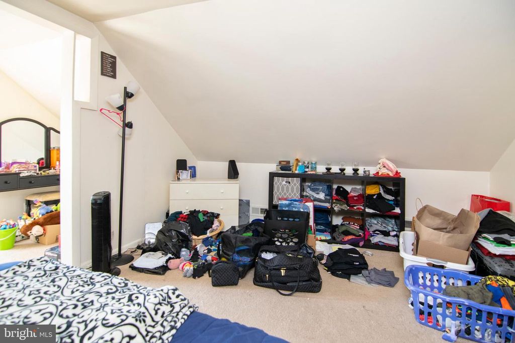 Image 26 of property listing at 8438 CHURCH RD, Pasadena, MD 21122