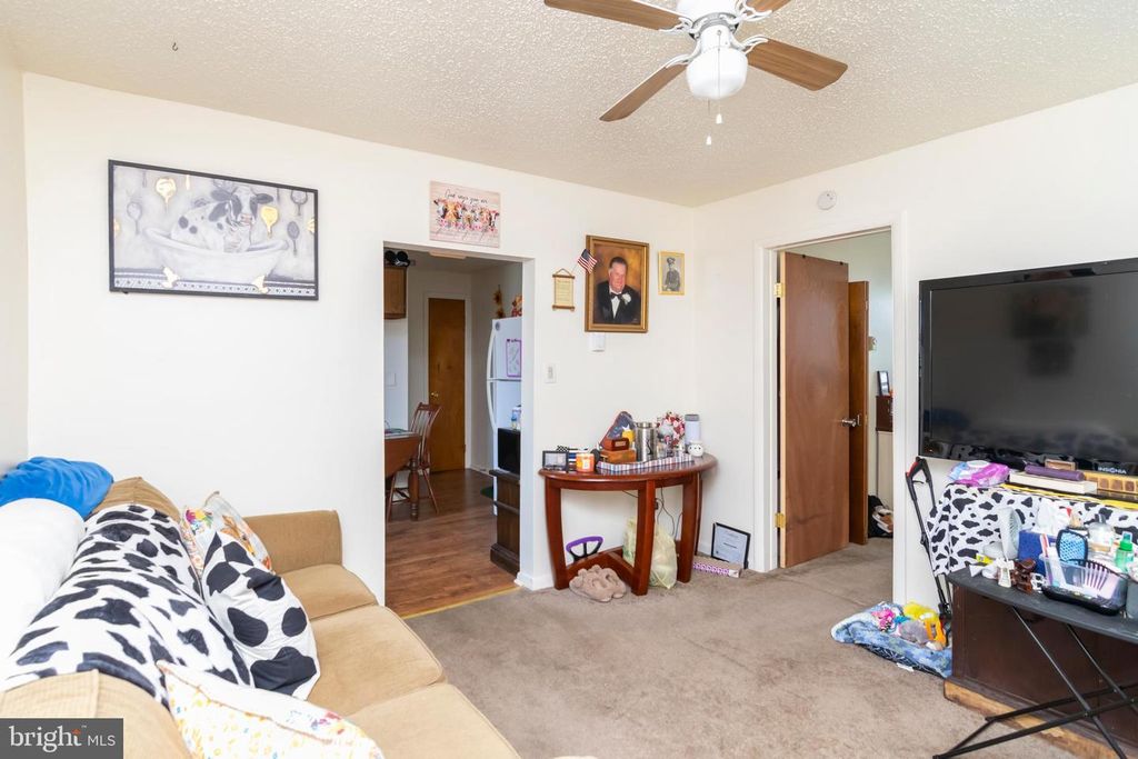 Image 3 of property listing at 8438 CHURCH RD, Pasadena, MD 21122