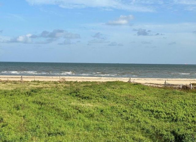 3599 Barracuda, Crystal Beach, TX 77650