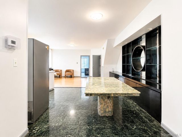 56 Bay 40th Street, Brooklyn, NY 11214