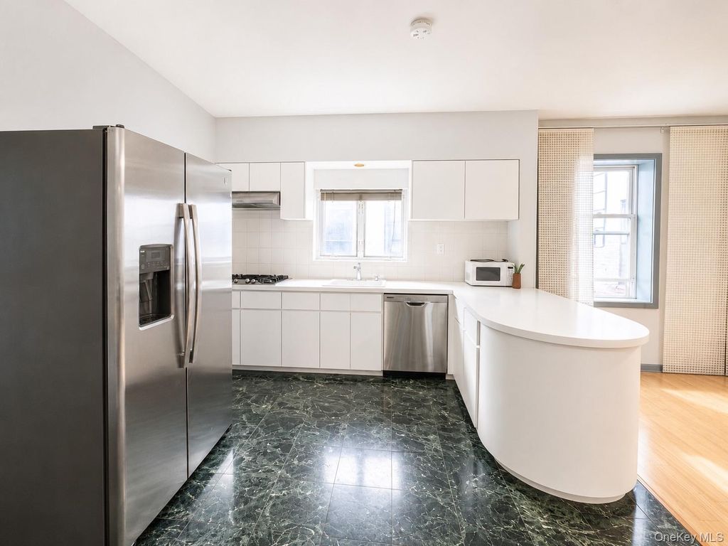 56 Bay 40th Street, Brooklyn, NY 11214 — photo 4