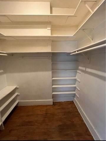 395 Thomas Avenue, Saint Paul, MN 55103