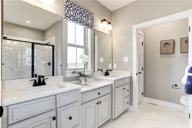 426 Tributary LN, Carrollton, VA 23314