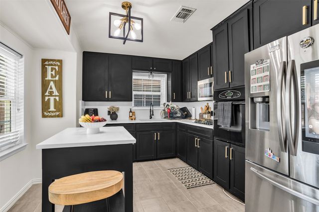 2316 Miriam Lane, Arlington, TX 76010