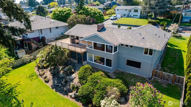 12103 Hilynn Drive, Burlington, WA 98233