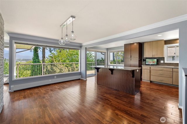 12103 Hilynn Drive, Burlington, WA 98233