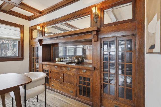 3011 W 47th Street, Minneapolis, MN 55410