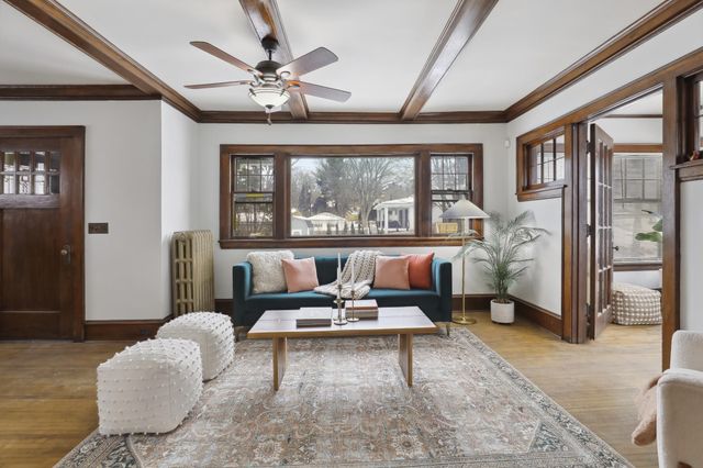 3011 W 47th Street, Minneapolis, MN 55410