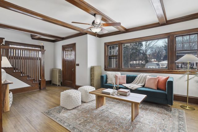 3011 W 47th Street, Minneapolis, MN 55410