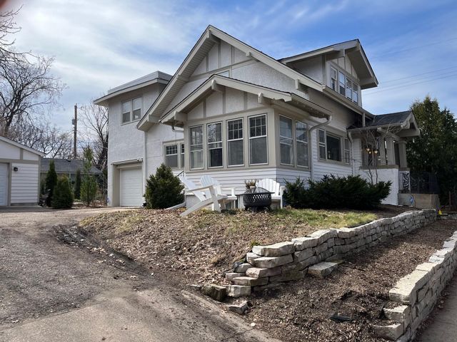 3011 W 47th Street, Minneapolis, MN 55410