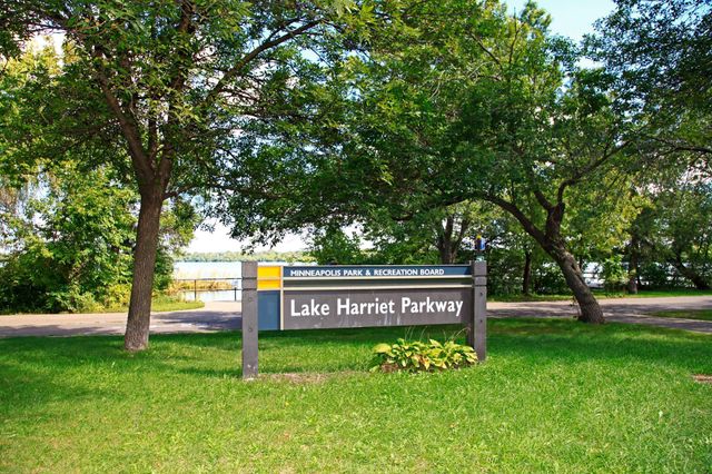 3011 W 47th Street, Minneapolis, MN 55410